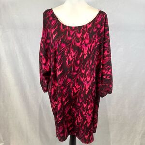 Express bright pink abstract print split sleeve shift dress size large